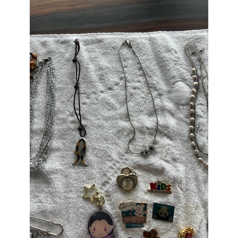 Jewelry Lot - Picture 2 of 6
